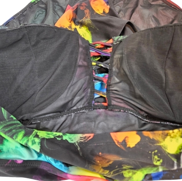 Colocean Colorful Abstract One Piece Swimsuit Tummy Control Size 18/20 Plus - Picture 7 of 10